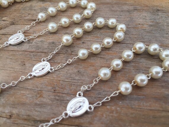 35 Mini Rosary Off White Baptism Favors Gold Plated //Recuerdos De Bautizo