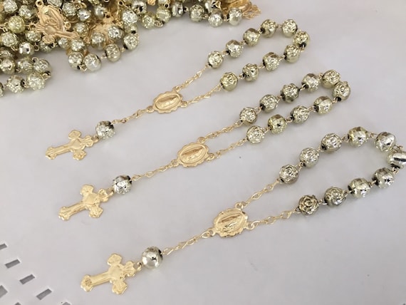 25 White Faux Pearls Silver Plated Mini Rosary for Baptism Favors,  recuerdos de bautizo en Perla blanca, christening Favors white color silver  plated