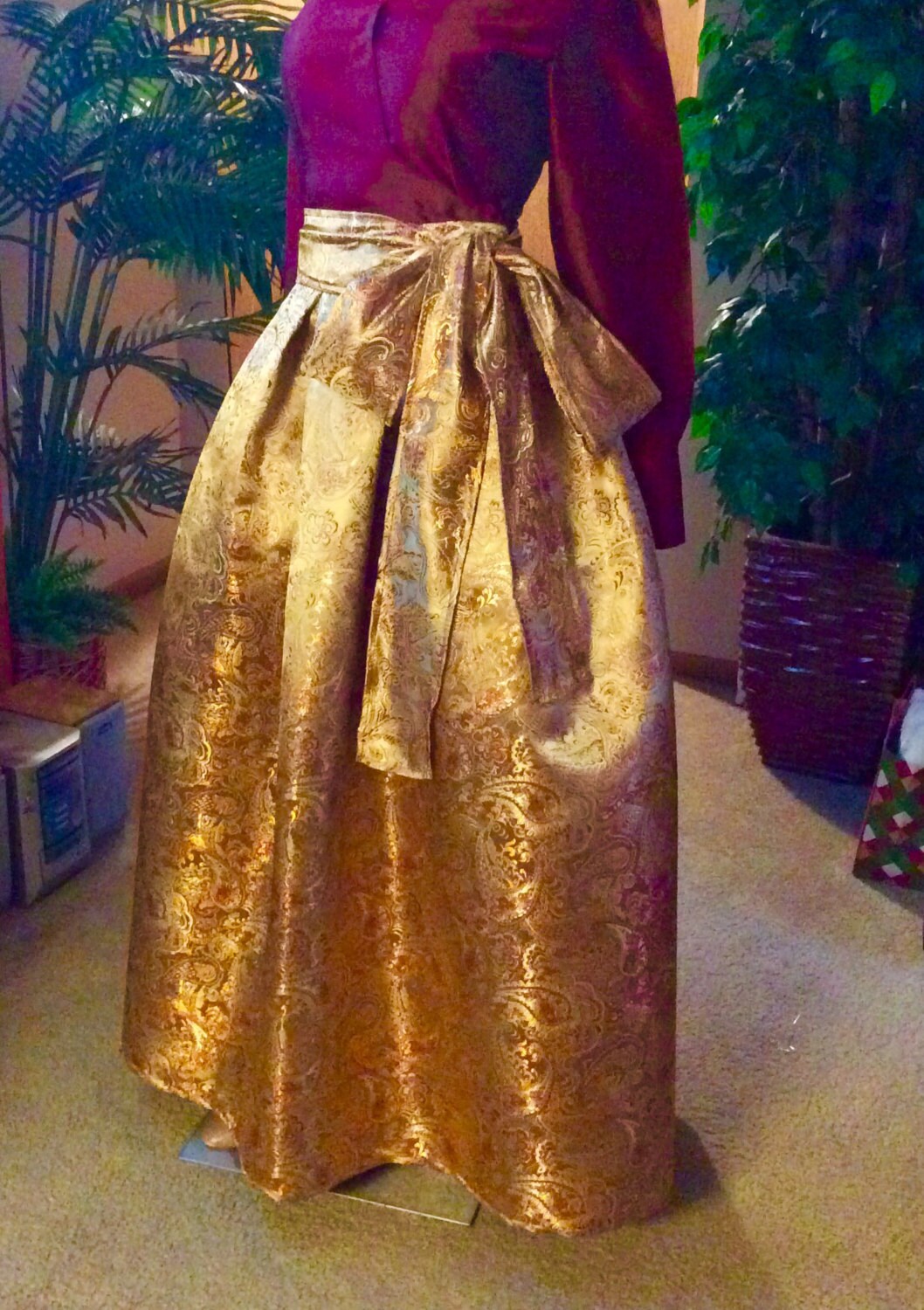 Gold brocade pleated clearance skirt