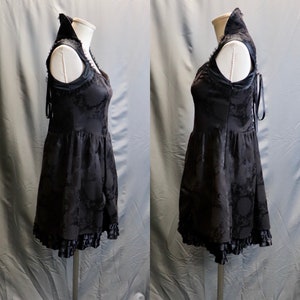 Vintage 1990s Black Brocade Babydoll Pinafore Dress with Satin Ruffle Lining and Lace Trim, Size Small Gothic // Lolita // Grunge image 4