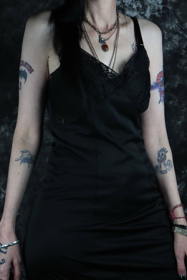 Size Medium Pinup Burlesque Glamour Lingerie Vintage 1960s Black Slip with Lace Top and Bottom