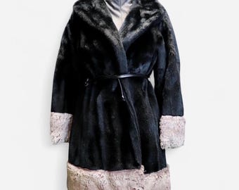 Vintage 1960s Schwarze Penny Lane Kunstpelz Mantel mit Chinchilla-Borte, Größe Medium // Large — Boho // Glam // Festival // Gothic