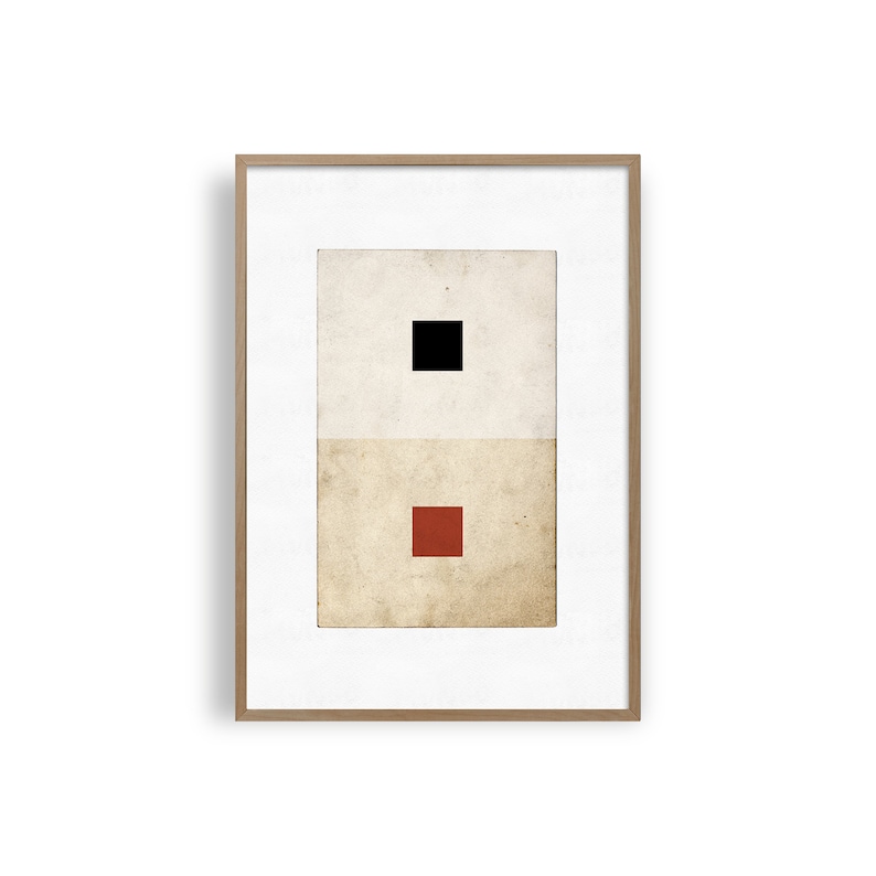 Op de afbeelding: Een ingelijst drukwerk met een minimalistisch ontwerp met een zwarte vierkant op een witte achtergrond en een rode vierkant op een beige achtergrond.