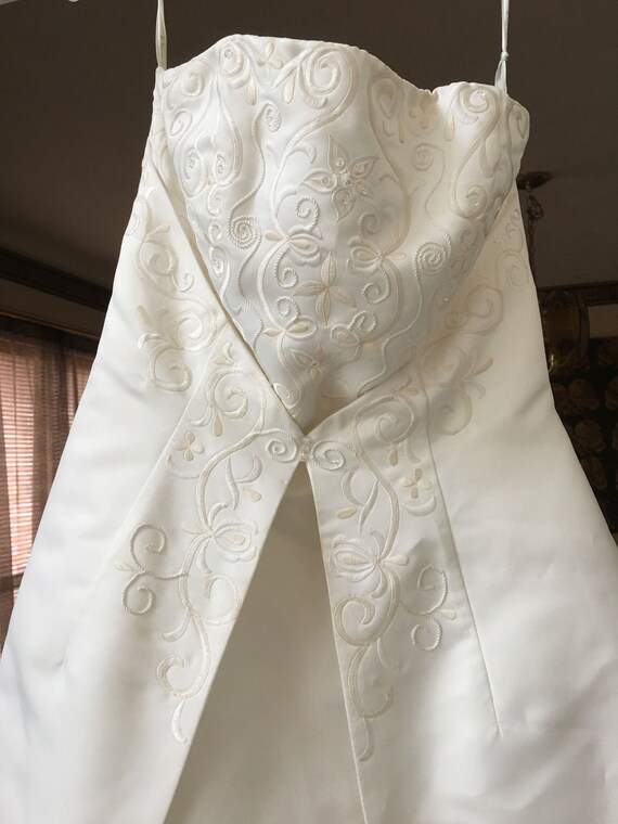 Ivory St. Tropez Formal Wedding Dress - image 1