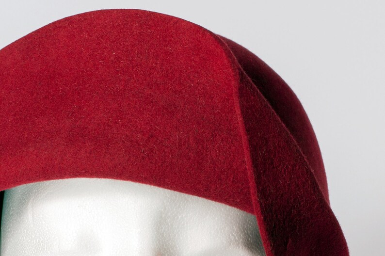 cloche vintage style handmade hat gatsby style women hat Winter hat Dark Red felt hat
