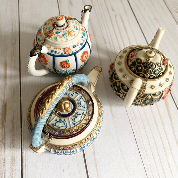 茶器　骨董品　ミニティーポット　骨董品 Vintage Nini Miniature Hand-painted Teapot Set (3) - Etsy