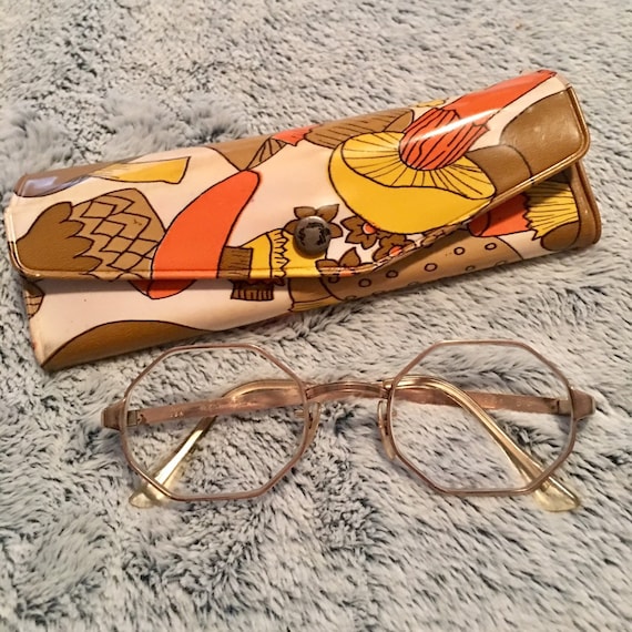 Vintage Liberty USA Octagon Reading Glasses with Viny… Gem
