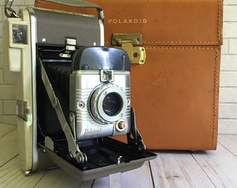 Vintage Polaroid Highlander Model 80A Land Camera Bellows with Case and Accessories