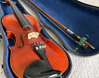 Vintage 1982 Andrew Schroetter Geigenbaumeister Violin 801 1/2 5097 with Hard Case and Golden Strad Bow