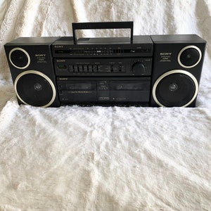Vintage 1991 Sony CFS-W380 Boombox Radio