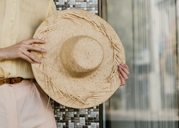 Vintage 1990s Frayed Straw Wide Brim Hat