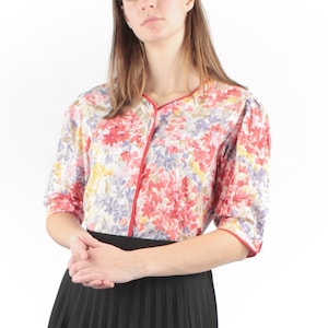 70s Vintage Floral Top Purple Blue Floral Patterned Summer Medium Blouse for Women