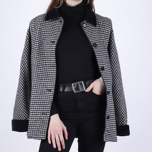 1970s Herringbone Wool Coat: Vintage Pied De Poule Topcoat (Size M/L)
