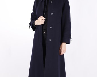 1970s Vintage Dark Marine Blue Wool Winter Autumn Coat with Blue Interior for Women