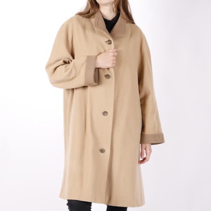 1980s Vintage Beige Winter Wool Winter Autumn Topcoat Trench Greatcoat Jacket for Women