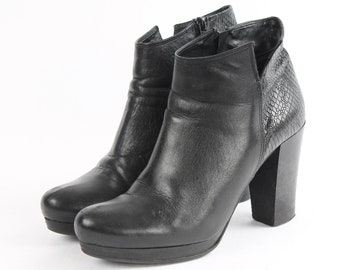 Vintage Black Leather Platform Heel Boots - Made in Italy - US 9.5 / EU 40