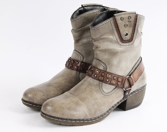 Vintage Buckled Faux Leather Ankle Boots: Chunky Heel, EU38 / US7.5