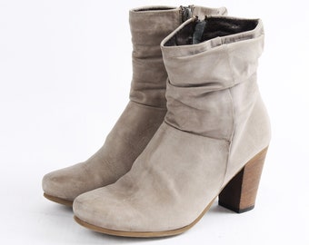 Vintage Leather Western Ankle Boots: Grey Beige Cone Heel, US 8.5