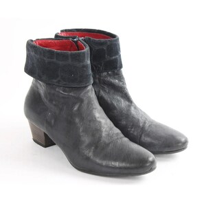 US5.5 Vintage Black Leather Cuffed Boots for Women size EU 36 UK 3.5 US 5.5