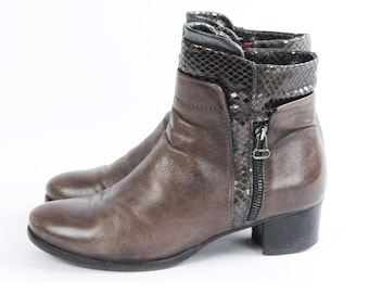 Vintage Snakeskin Ankle Boots: Brown Leather, EU 39 / US 8.5