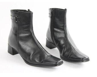 US6.5 Vintage Black Leather Belted Wide Nose Boots for Women size EU 37 UK 4.5 US 6.5