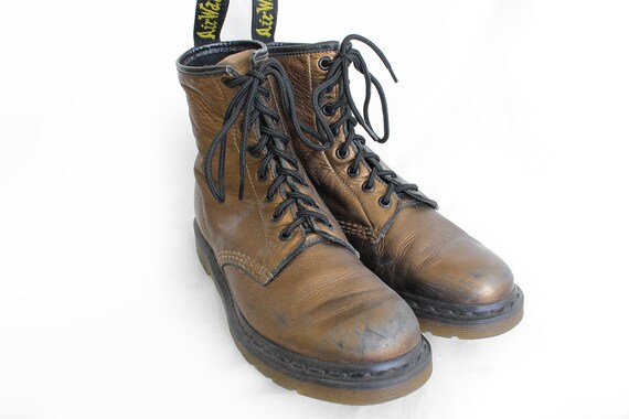 brown leather doc martens