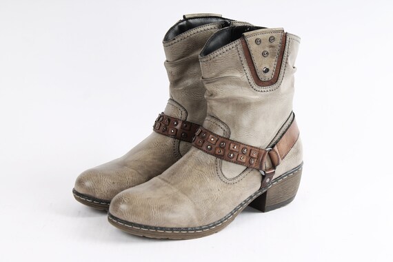 Vintage Buckled Faux Leather Ankle Boots: Chunky Heel, EU38 / US7.5