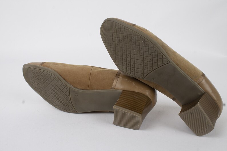US7.5 Vintage Beige Partial SuedeLeather Heels Retro 70s Pumps Block Heel Womens Shoes EU38 UK5.5 US7.5