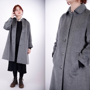 1970s Vintage Grey Wool Llama Longcoat Greatcoat Overcoat Winter Autumn for Women