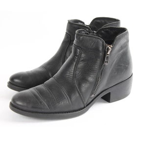 US5 Vintage Black Booties Zipper Leather Ankle Boots for Women size EU 36 UK 3 US 5