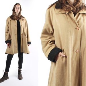 1980s Vintage Beige Autumn Michel Valerie Topcoat Greatcoat Jacket for Women