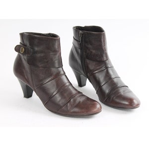 Vintage Brown Leather Ankle Boots - Women&#39;s EU39 / US8.5