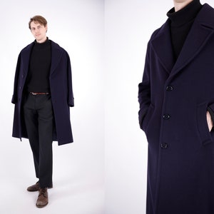 1970s Vintage Dark Marine Blue Wool Winter Autumn Coat with Blue Interior for Men