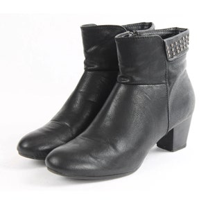 US9.5 Vintage Faux Leather Black Belted Boots for Women size EU 40 UK 7.5 US 9.5