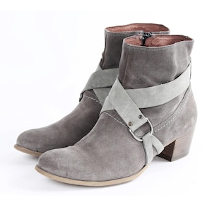 US7.5 Vintage Suede Grey Leather Belted Buckle Boots for Women size EU 38 UK 5.5 US 7.5