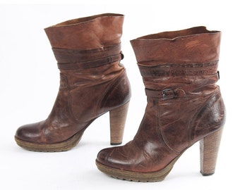 US9.5 Vintage Brown Leather Buckle Belted Heels Pull On Boots for Women size EU 40 UK 7.5 US 9.5