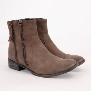 Vintage Brown Leather Ankle Boots: Double Zipper, EU 40 / US 9.5