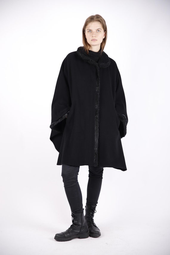 1960s Vintage Wool Poncho Cape: Black Winter Overcoat With