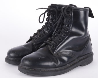 US8 Dr Martens Vintage Full Black Leather Festival Doc Martens Boots  EU39 / US8 / UK6 for Women