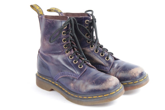 US5 Dr Martens Vintage Purple Leather Doc Martens… - image 3