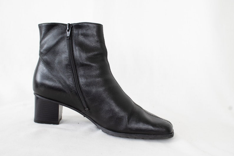 US9 Jenny by Ara Vintage Black Leather Festival Hippie Zipper Ankle Boots for Women size EU39.5 UK7 US9