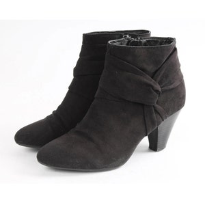US7.5 Vintage Black Faux Leather Suede Elegant Comfortable 90s Side Tie Zipper Chic Block Heel Boots for Women size EU 38 UK 5.5 US 7.5