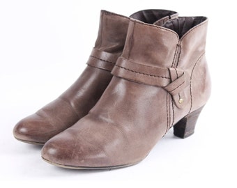 Vintage Braune Leder Ankle Boots mit Gürtel-Detail (US 8.5 / EU 39.5)
