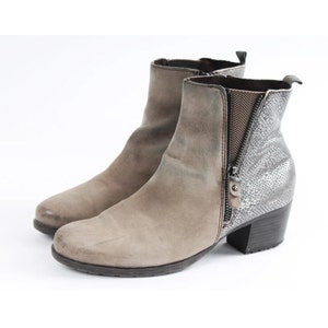 Vintage Suede Ankle Boots: Beige Taupe Snake Print, US8 EU38