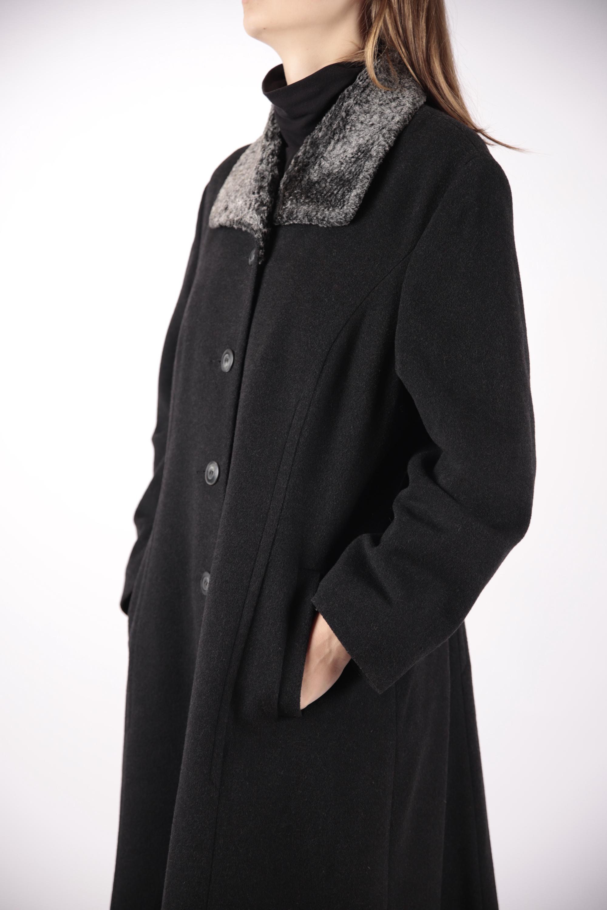 1970s Vintage Black Winter Coat Wool Autumn Overcoat Topcoat