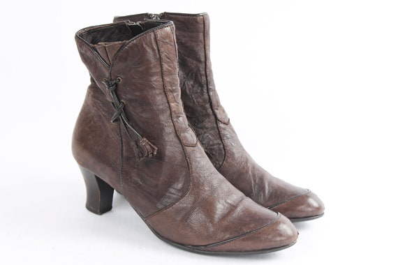 US8.5 Vintage Brown Leather Elegant Ankle Boots f… - image 4