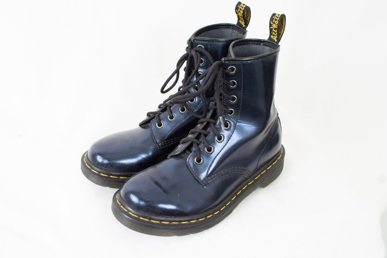 dr martens shiny boots