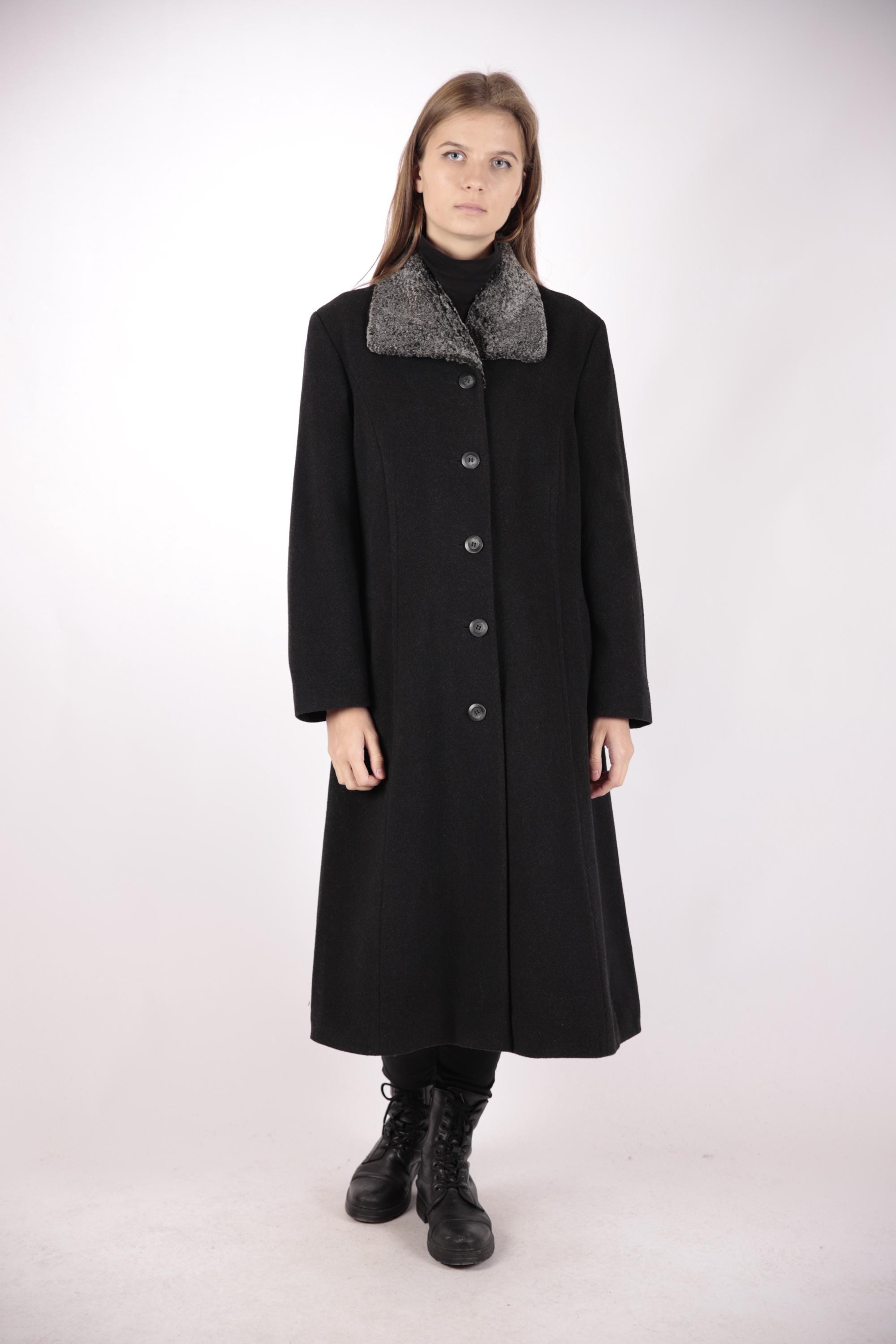 1970s Vintage Black Winter Coat Wool Autumn Overcoat Topcoat