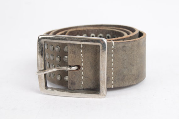 Vintage USA Gray Genuine Leather Western Studded Silver Buckle Belt Size Medium Vintage Cowboysbelt Gray Leather Studded Belt: Silver Buckle  main image 4