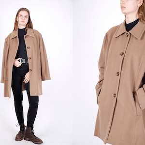 1970s Vintage Beige Tan Camel Winter Wool Winter Autumn Topcoat Coat Greatcoat for Women